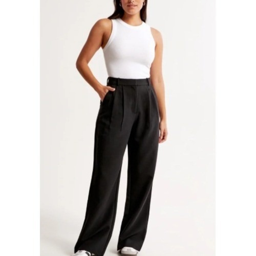 Abercrombie & Fitch Sloane Pants High Rise Pleated Black Size 30 Short